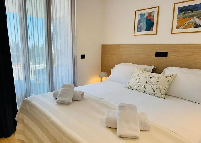 Choice With Free Private Parking Close To The Old Town דוברובניק